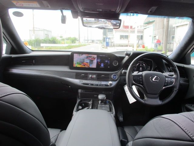 LEXUS LS500h