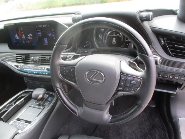 LEXUS LS500h