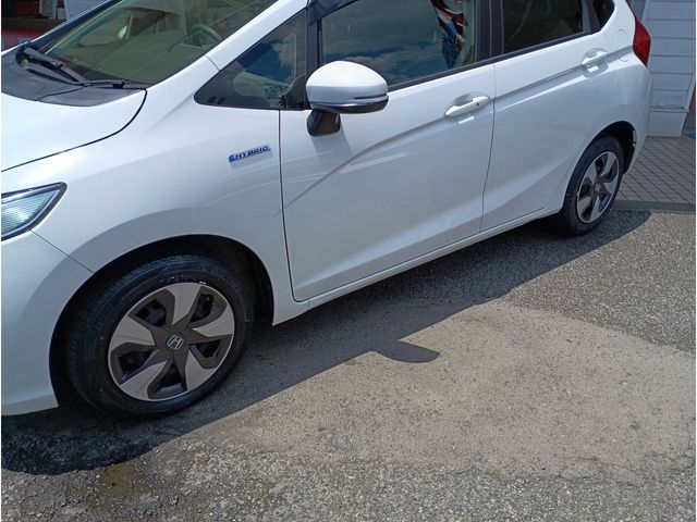 FIT HYBRID
