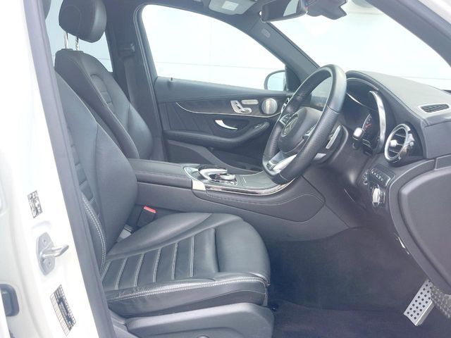 MERCEDES AMG GLC-class