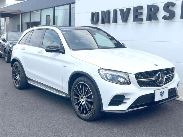 MERCEDES AMG GLC-class