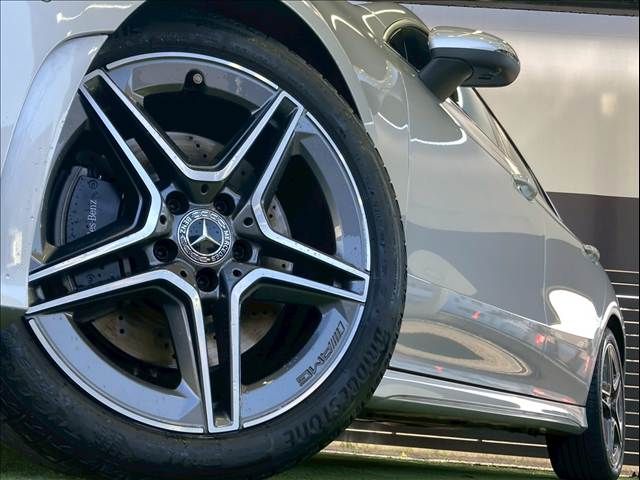 MERCEDES BENZ CLA class