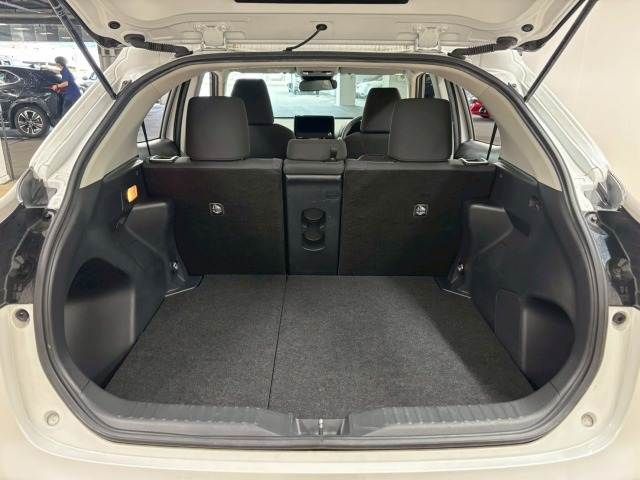 YARIS CROSS