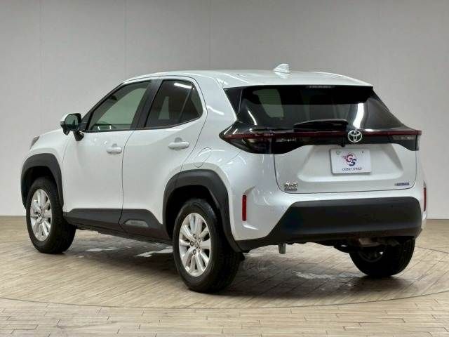 YARIS CROSS
