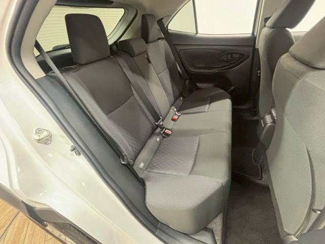 YARIS CROSS