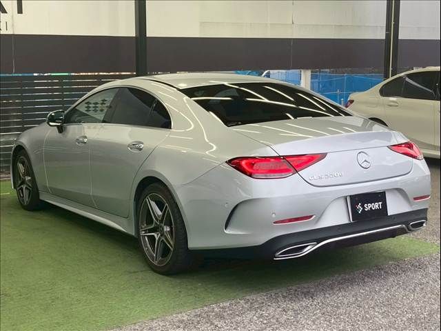 MERCEDES BENZ CLS class