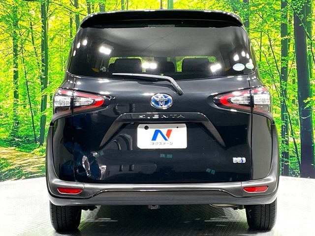 SIENTA HYBRID