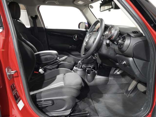 MINI COOPER SD 5DOOR