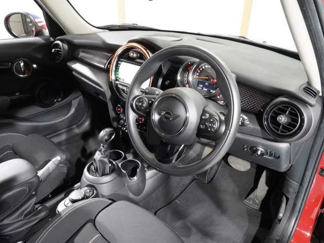 MINI COOPER SD 5DOOR