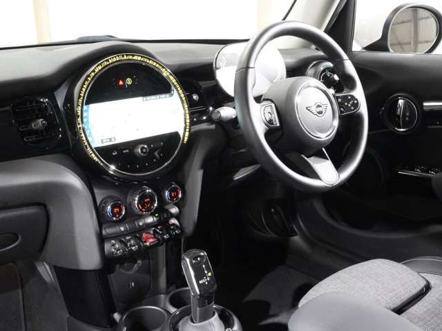 MINI COOPER 5DOOR