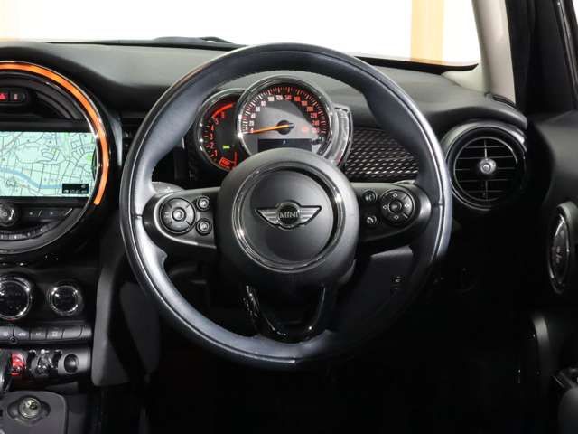 BMW MINI COOPER SD 5DOOR