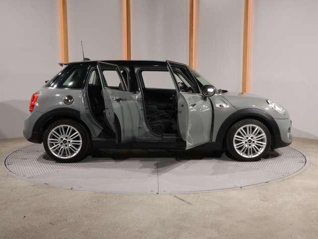 BMW MINI COOPER SD 5DOOR