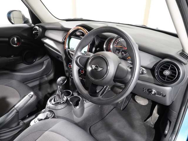 BMW MINI COOPER 5DOOR