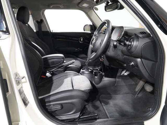 MINI COOPER D 5DOOR