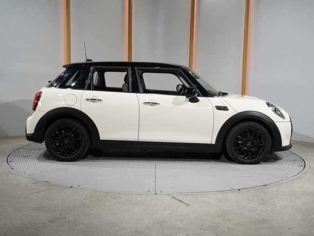 MINI COOPER D 5DOOR