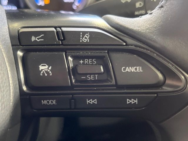 YARIS CROSS HYBRID