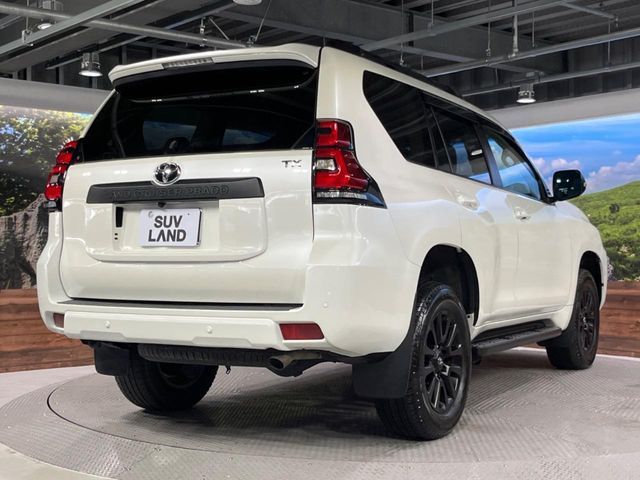LANDCRUISER PRADO