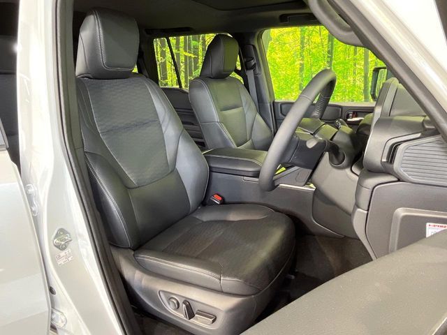 LANDCRUISER 250