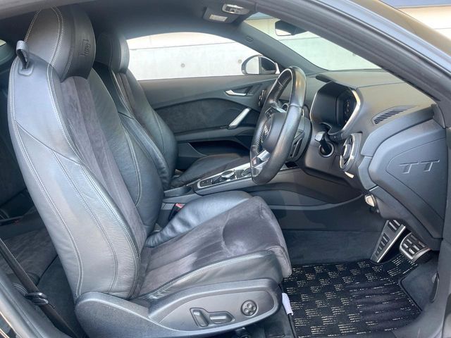 AUDI TT coupe