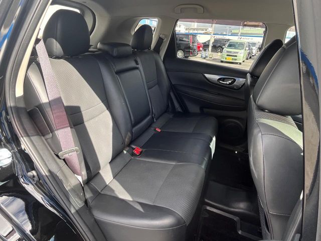 X-TRAIL 2WD