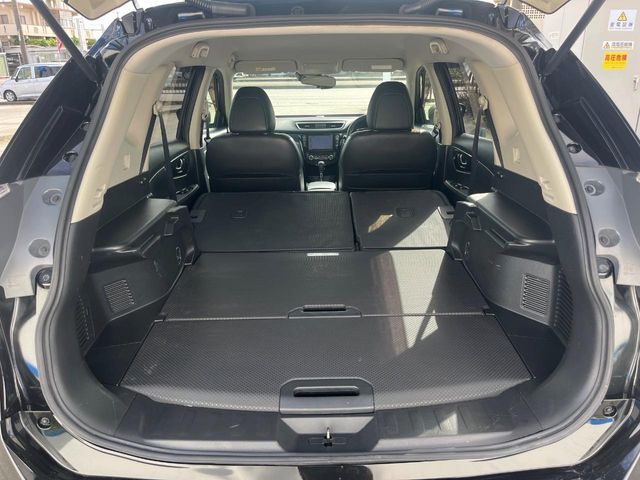 X-TRAIL 2WD