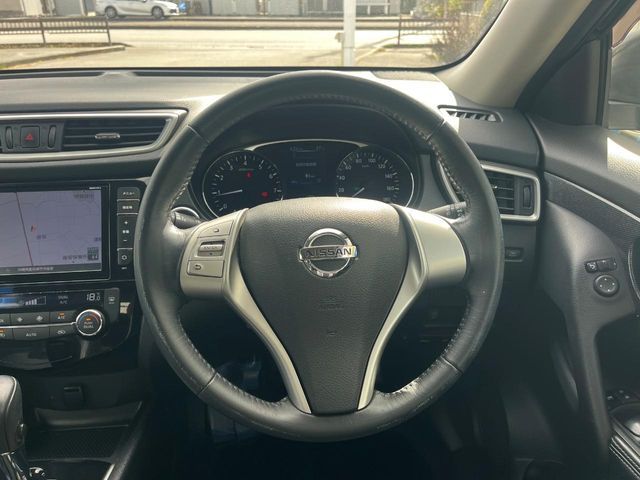 X-TRAIL 2WD