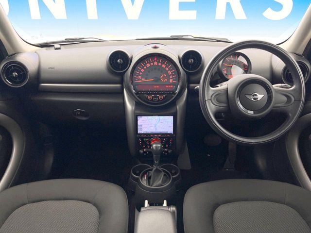 BMW MINI COOPER D CROSSOVER