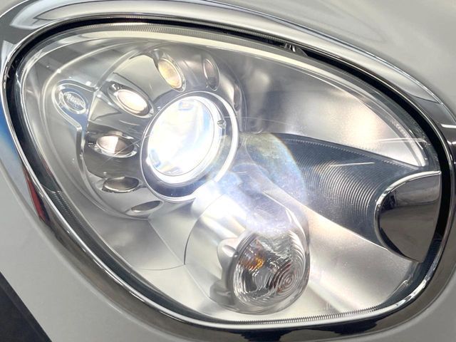 BMW MINI COOPER D CROSSOVER