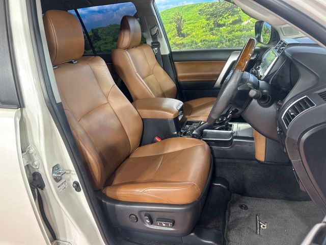 LANDCRUISER PRADO