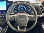 VOXY HYBRID