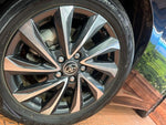 VOXY HYBRID