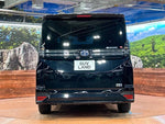 VOXY HYBRID