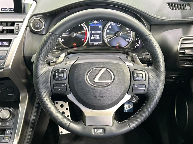 LEXUS NX200t