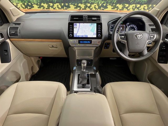 LANDCRUISER PRADO