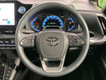 VOXY HYBRID