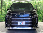 VOXY HYBRID