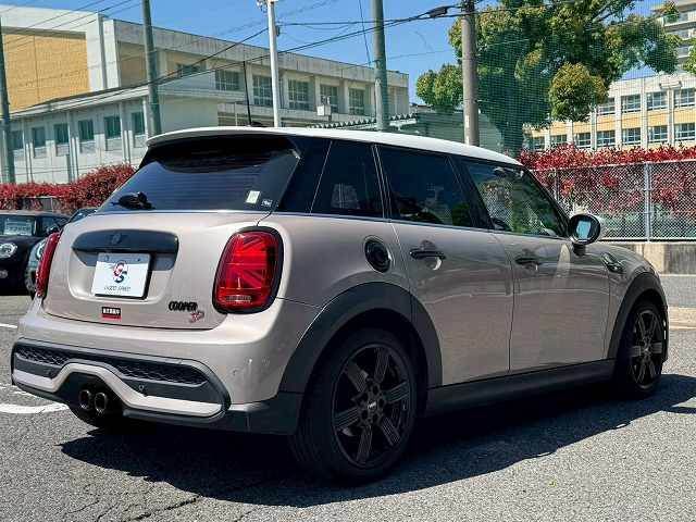 MINI COOPER SD 5DOOR