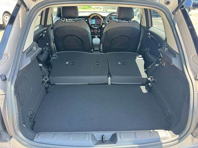 MINI COOPER SD 5DOOR