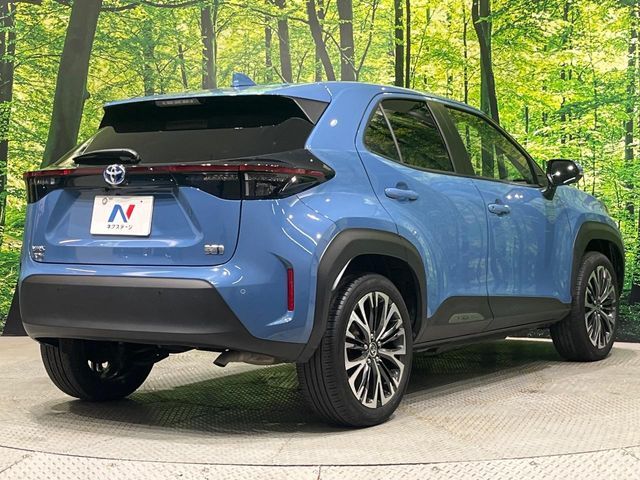 YARIS CROSS HYBRID