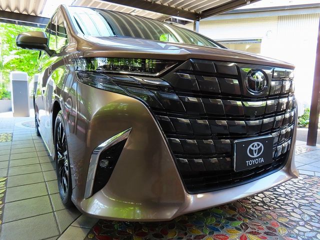 ALPHARD hybrid 4WD