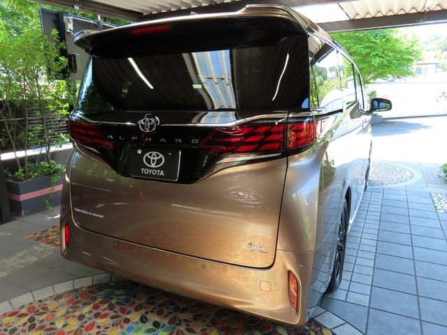 ALPHARD hybrid 4WD
