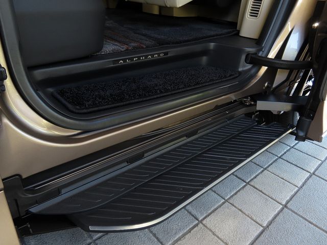 ALPHARD hybrid 4WD