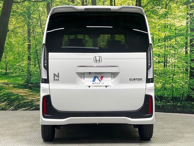 N BOX CUSTOM