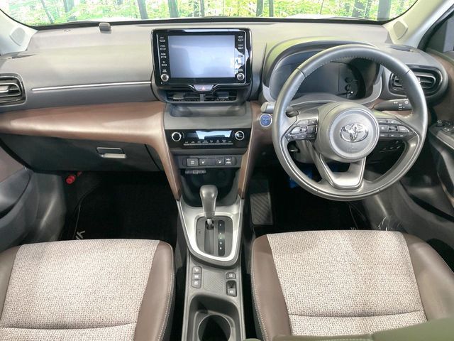 YARIS CROSS HYBRID