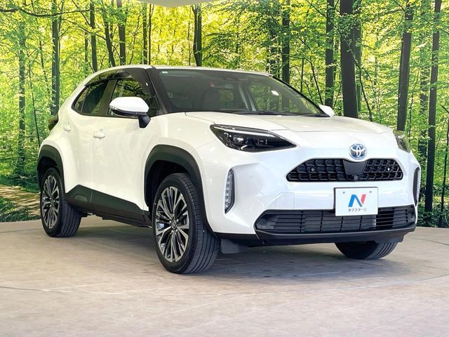 YARIS CROSS HYBRID