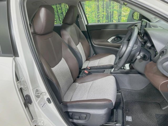 YARIS CROSS HYBRID