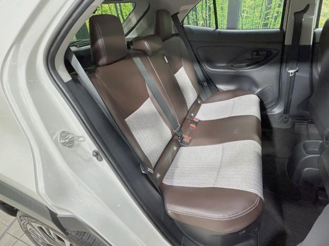 YARIS CROSS HYBRID