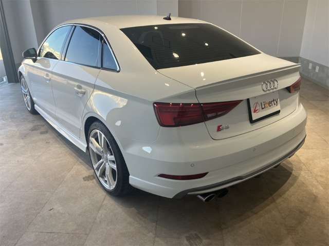 AUDI RS3 Sedan