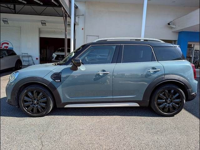 MINI COOPER D CROSSOVER