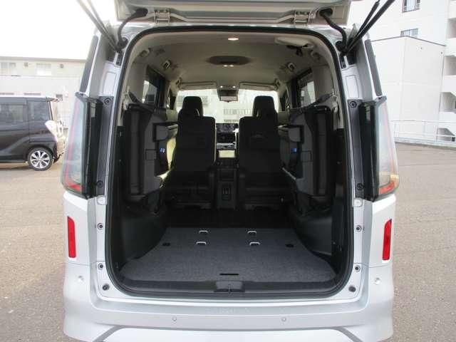 SERENA WG 4WD